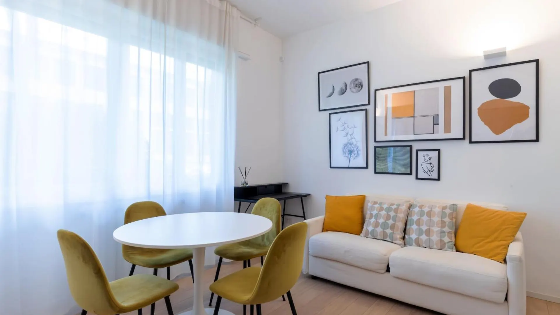 Navigli Porta Genova Suite Eleganza E Comfort Nel Cuore Di Milano 公寓