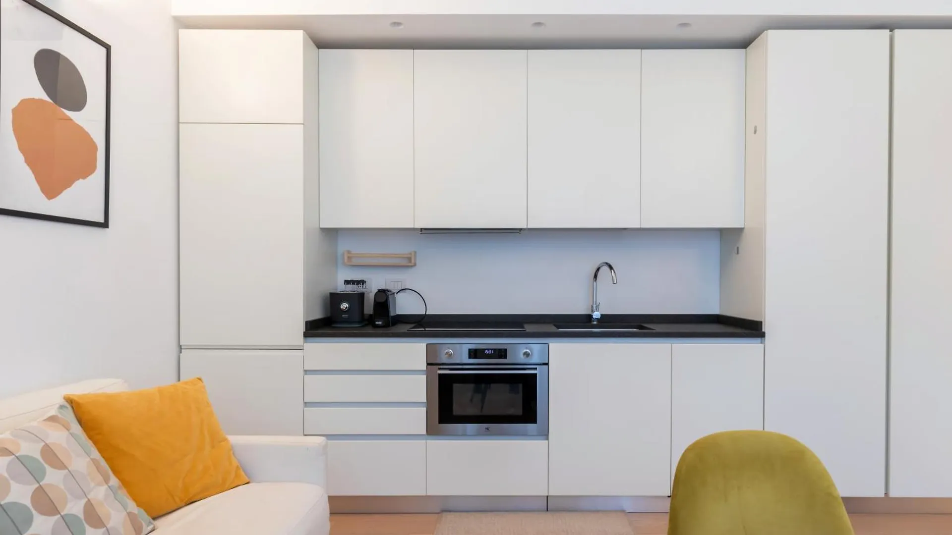 Navigli Porta Genova Suite Eleganza E Comfort Nel Cuore Di Milano 0*, 米兰 意大利