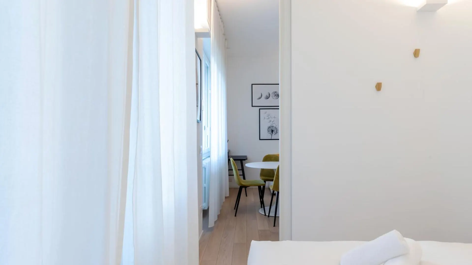 公寓 Navigli Porta Genova Suite Eleganza E Comfort Nel Cuore Di Milano 意大利